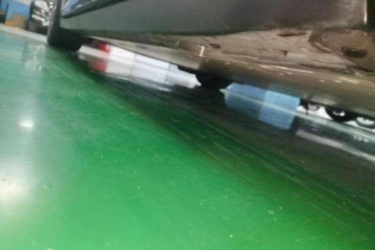 Used Zeekr 007 2024 Rear-Drive Version 75 kWh Left Side Sill