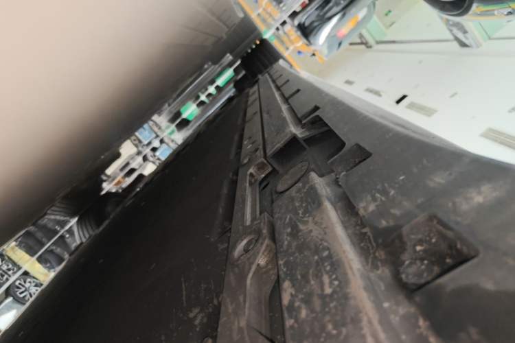 Used Zeekr 007 2024 Rear-Drive Intelligent Driving Version 100 kWh Left Side Sill