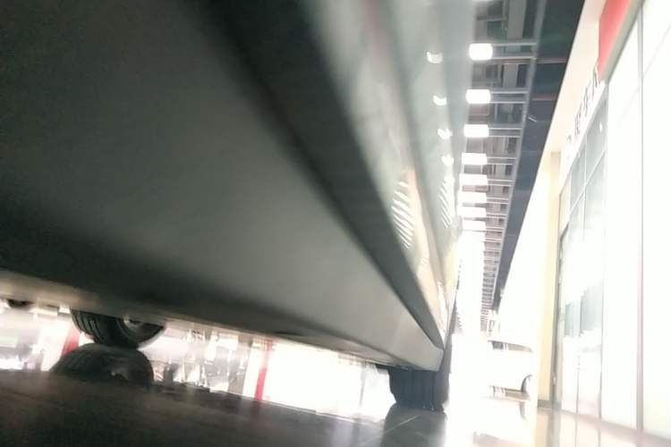 Used Zeekr 007 2024 Four-Wheel Drive Version 75 kWh Left Side Sill
