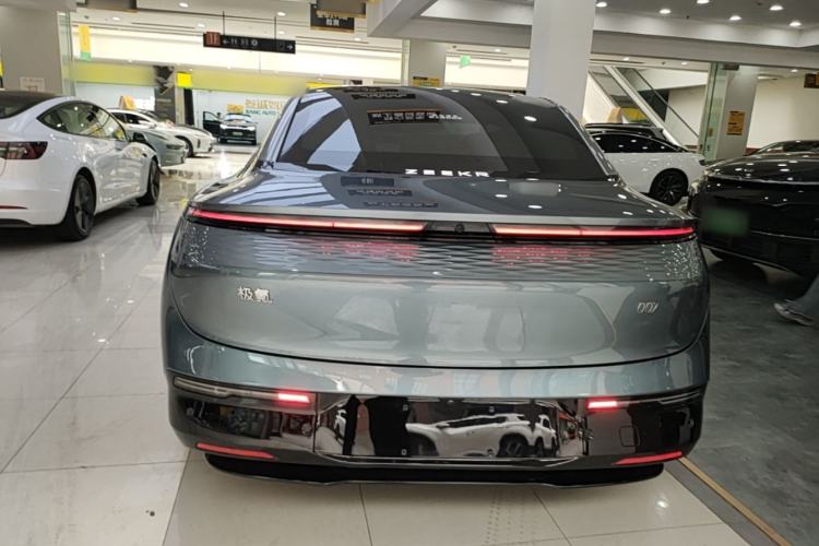 Used Zeekr 007 2024 Rear-Drive Intelligent Driving Version 75 kWh Rear