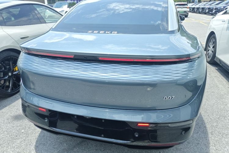 Used Zeekr 007 2024 Rear-Drive Intelligent Driving Version 75 kWh Rear