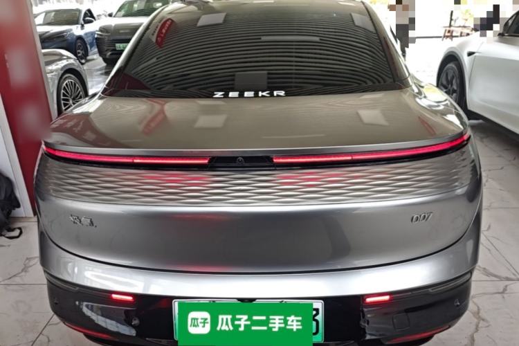 Used Zeekr 007 2024 Rear-Drive Enhanced Version 75 kWh Rear