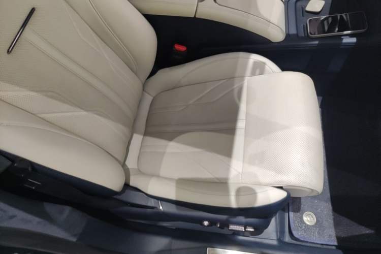 Used Zeekr 007 2024 Four-Wheel Drive Intelligent Driving Version 100 kWh Right Front Seat