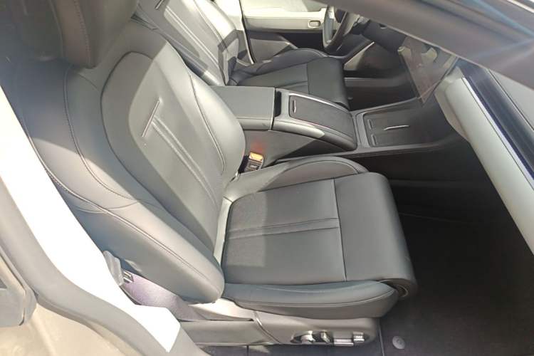 Used Zeekr 007 2024 Rear-Drive Intelligent Driving Version 100 kWh Right Front Seat