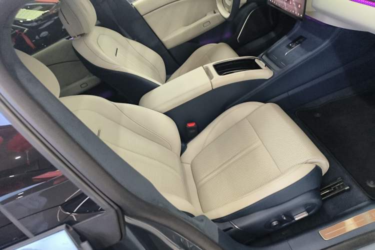 Used Zeekr 007 2024 Rear-Drive Intelligent Driving Version 100 kWh Right Front Seat