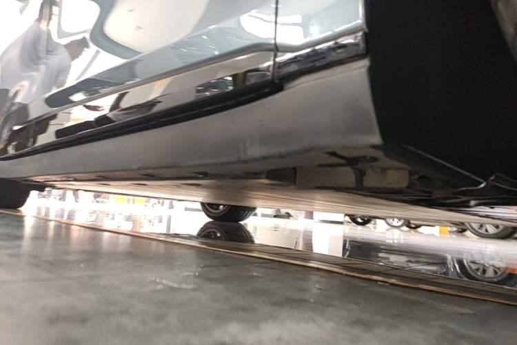 Used Zeekr 007 2024 Rear-Drive Intelligent Driving Version 75 kWh Right Side Sill