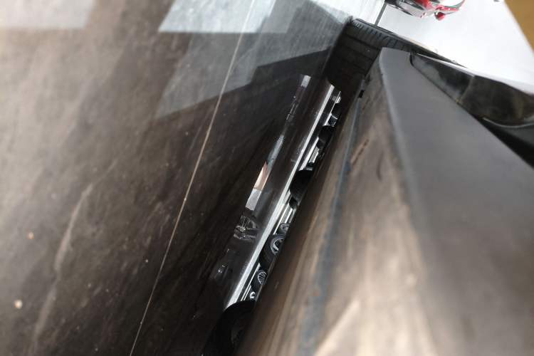 Used Zeekr 007 2024 Rear-Drive Version 100 kWh Right Side Sill