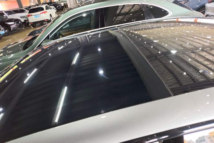 Used Zeekr 007 2024 Rear-Drive Enhanced Version 100 kWh Roof