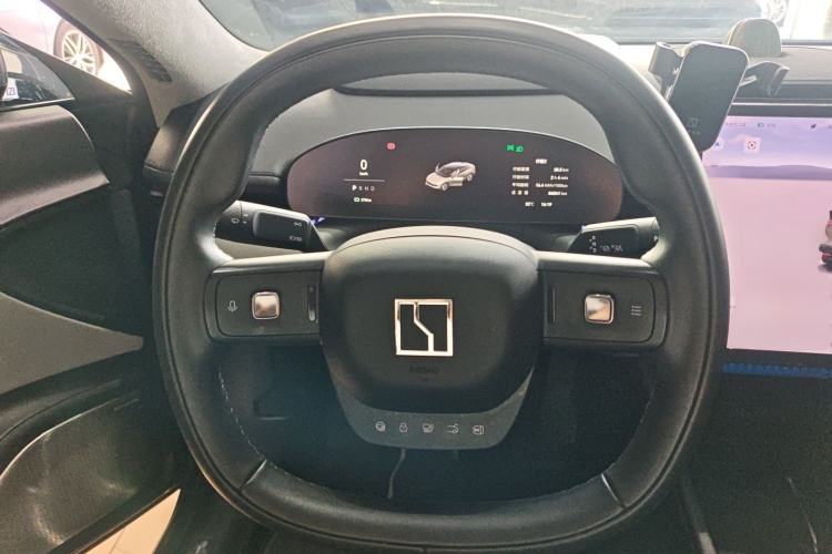 Used Zeekr 007 2024 Rear-Drive Enhanced Version 75 kWh Steering Wheel