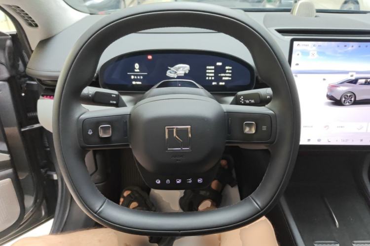 Used Zeekr 007 2024 Rear-Drive Intelligent Driving Version 100 kWh Steering Wheel