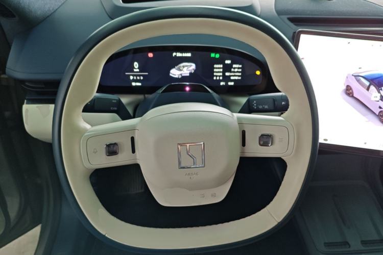 Used Zeekr 007 2024 Rear-Drive Intelligent Driving Version 75 kWh Steering Wheel