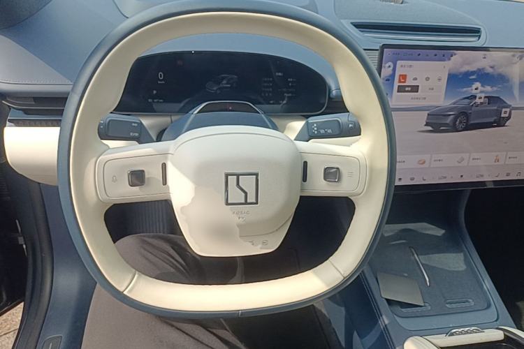 Used Zeekr 007 2024 Rear-Drive Intelligent Driving Version 100 kWh Steering Wheel