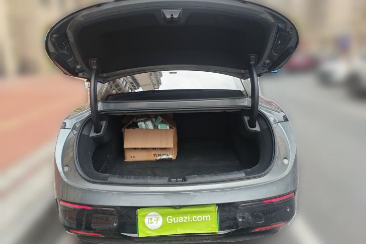 Used Zeekr 007 2024 Rear-Drive Enhanced Version 75 kWh Trunk
