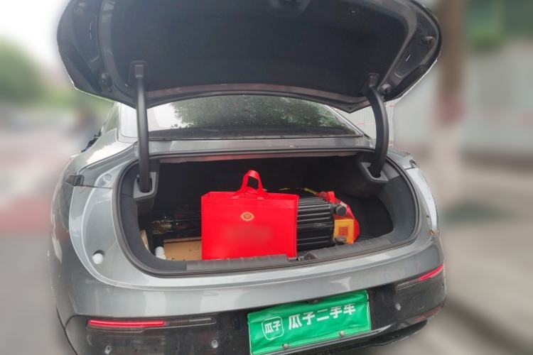 Used Zeekr 007 2024 Rear-Drive Enhanced Version 75 kWh Trunk