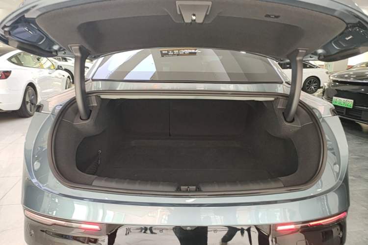 Used Zeekr 007 2024 Rear-Drive Intelligent Driving Version 75 kWh Trunk