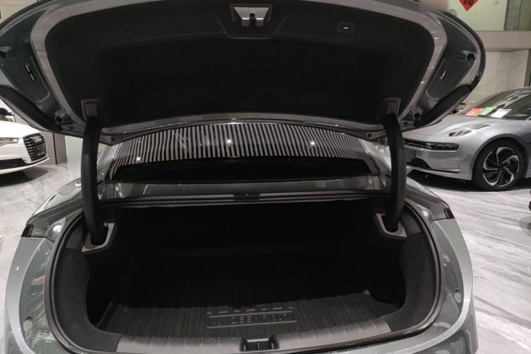Used Zeekr 007 2024 Rear-Drive Version 75 kWh Trunk