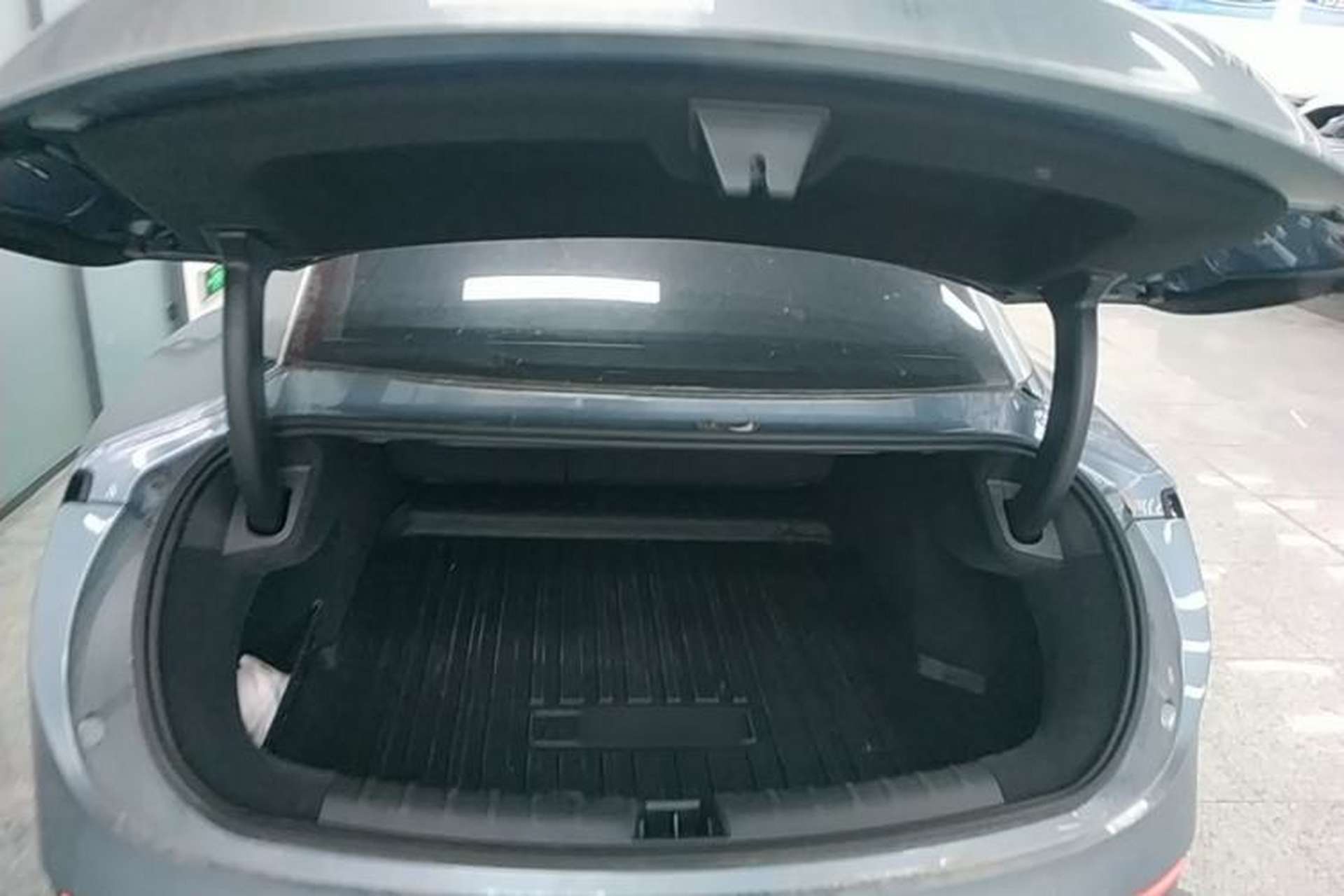 Used Zeekr 007 2024 Four-Wheel Drive Version 75 kWh Trunk