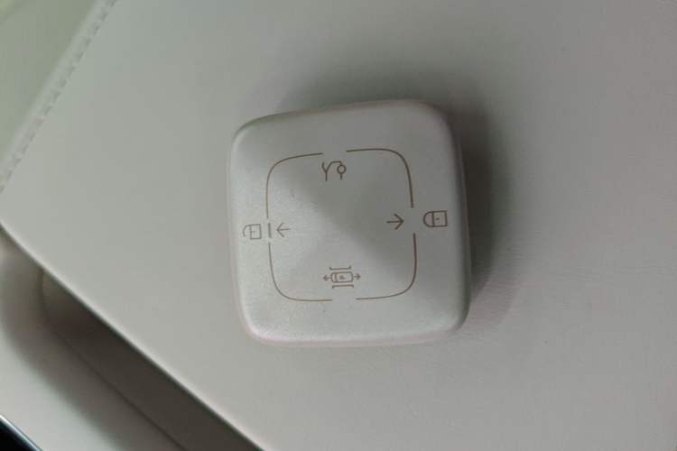 Used Zeekr 007 2024 Rear-Drive Intelligent Driving Version 75 kWh Vehicle Key