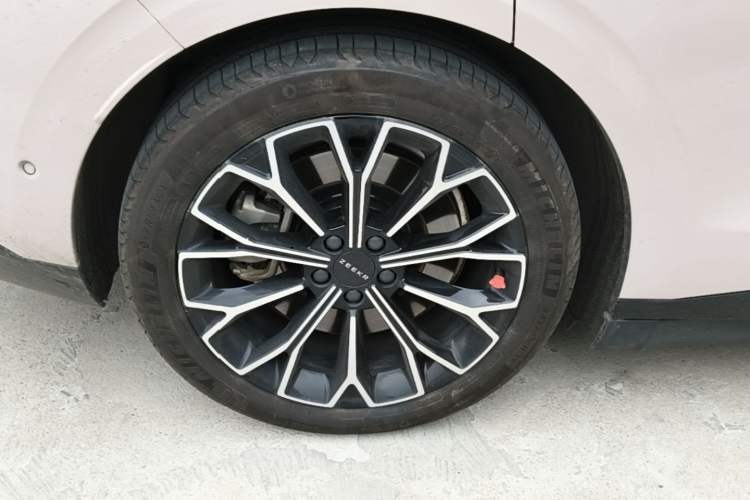 Used Zeekr 007 2024 Four-Wheel Drive Intelligent Driving Version 75 kWh Exterior 5