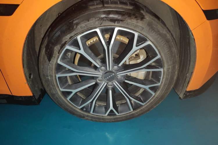 Used Zeekr 007 2024 Rear-Drive Intelligent Driving Version 100 kWh Right Front Wheel Hub