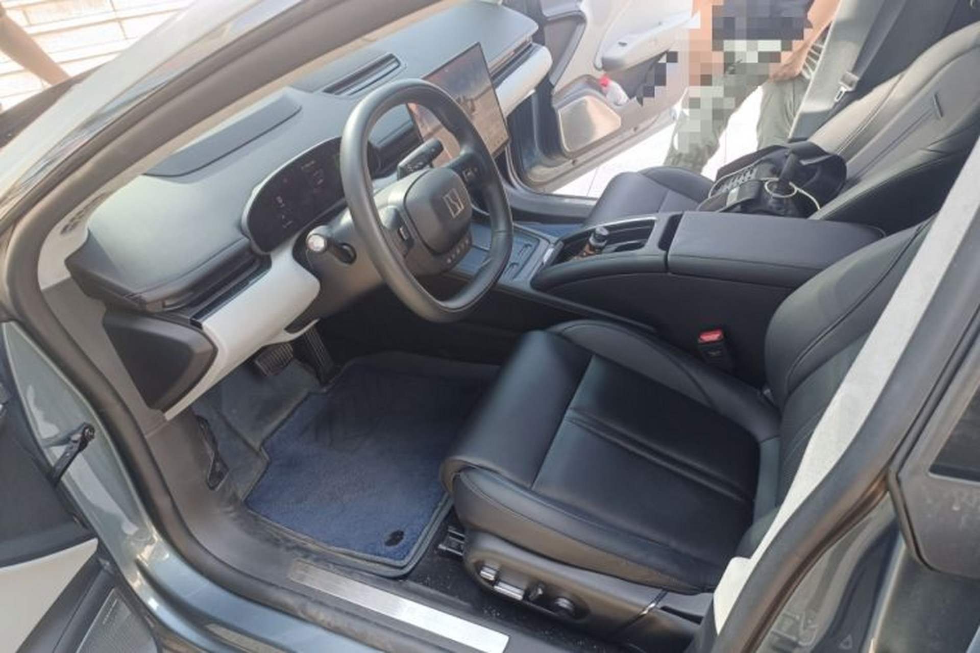 Used Zeekr 007 2024 Rear-Drive Enhanced Version 75 kWh Left Front Seat