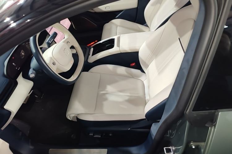 Used Zeekr 007 2024 Rear-Drive Intelligent Driving Version 100 kWh Left Front Seat