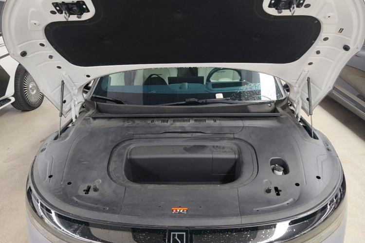 Used Zeekr 007 2024 Four-Wheel Drive Intelligent Driving Version 100 kWh Engine Bay