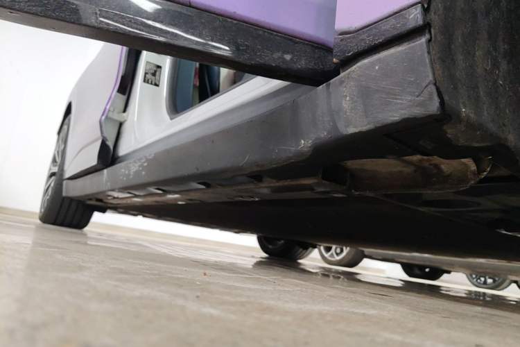 Used Zeekr 007 2024 Four-Wheel Drive Intelligent Driving Version 100 kWh Right Side Sill