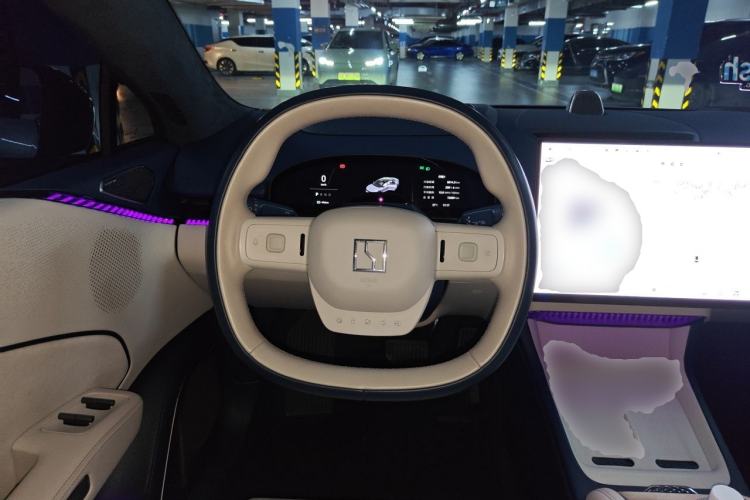 Used Zeekr 007 2024 Rear-Drive Intelligent Driving Version 75 kWh Steering Wheel