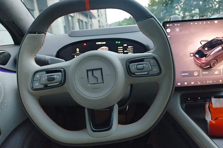 Used Zeekr 007 2024 Four-Wheel Drive Version 75 kWh Steering Wheel