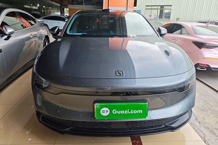 Used Zeekr 007 2024 Rear-Drive Intelligent Driving Version 75 kWh Exterior 1