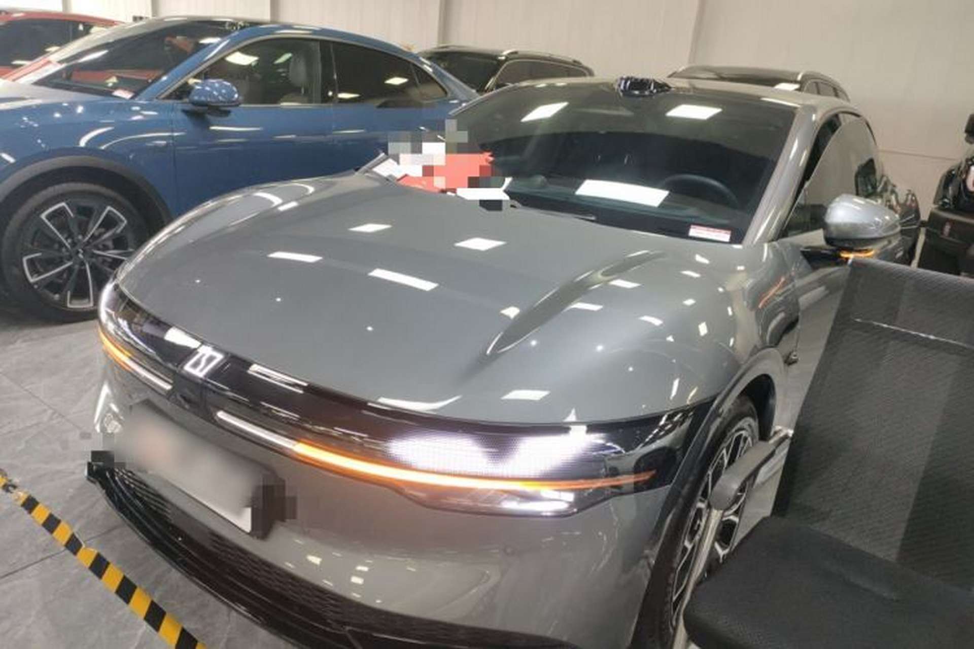 Used Zeekr 007 2024 Rear-Drive Intelligent Driving Version 75 kWh Front Left 45 Deg