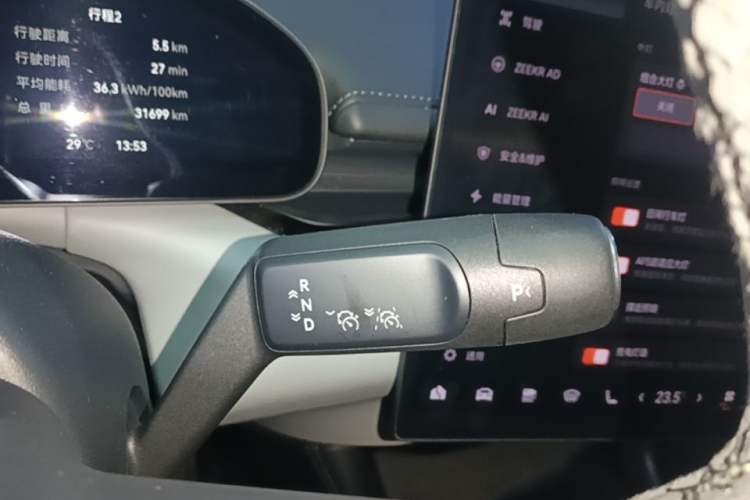 Used Zeekr 007 2024 Four-Wheel Drive Intelligent Driving Version 100 kWh Gear Lever