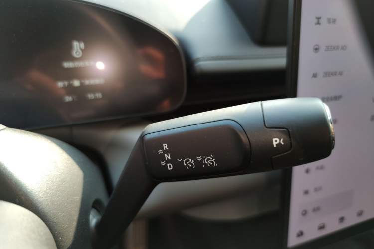Used Zeekr 007 2024 Four-Wheel Drive Intelligent Driving Version 100 kWh Gear Lever