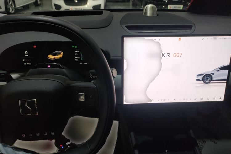 Used Zeekr 007 2024 Rear-Drive Intelligent Driving Version 75 kWh Interior 2