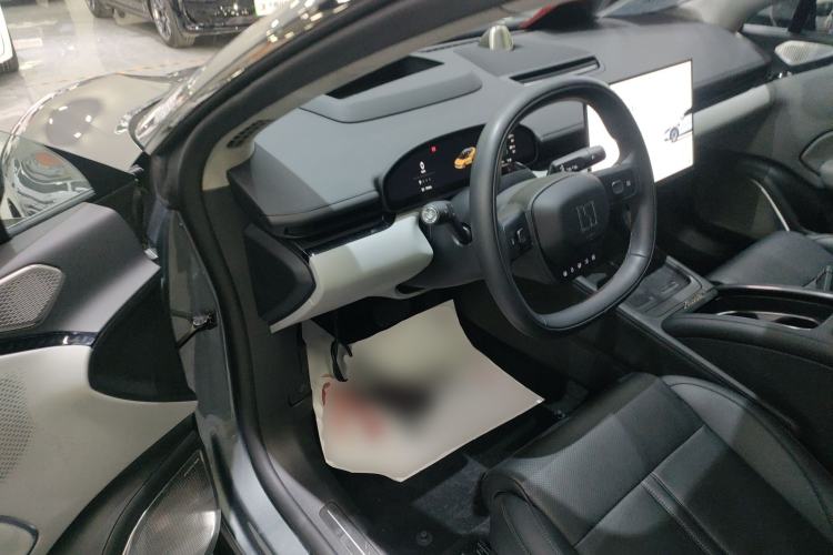 Used Zeekr 007 2024 Rear-Drive Intelligent Driving Version 75 kWh Interior 3