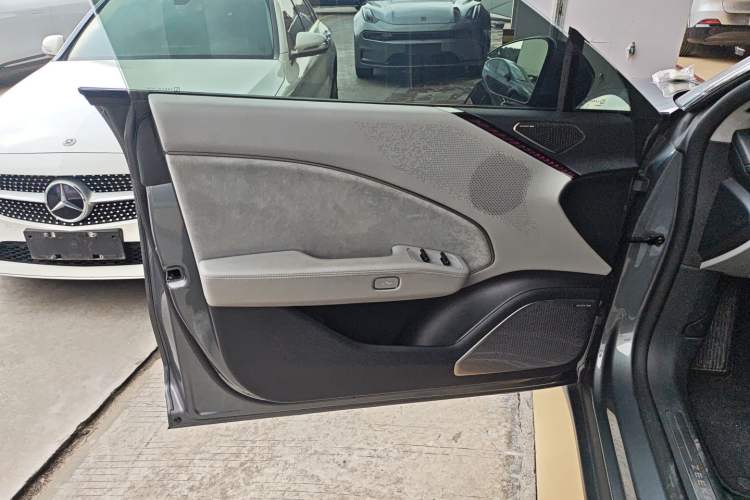 Used Zeekr 007 2024 Rear-Drive Intelligent Driving Version 75 kWh Interior 7