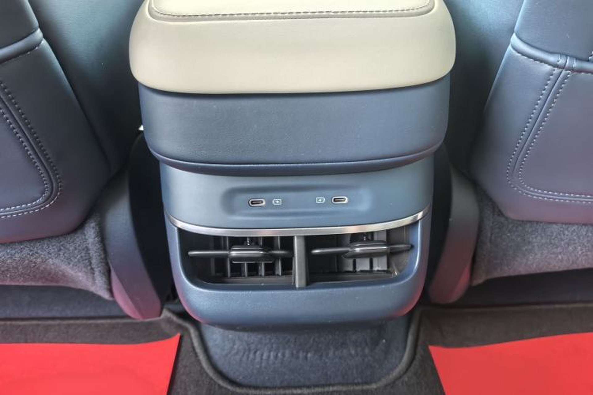 Used Zeekr 007 2024 Four-Wheel Drive Intelligent Driving Version 75 kWh Interior 8