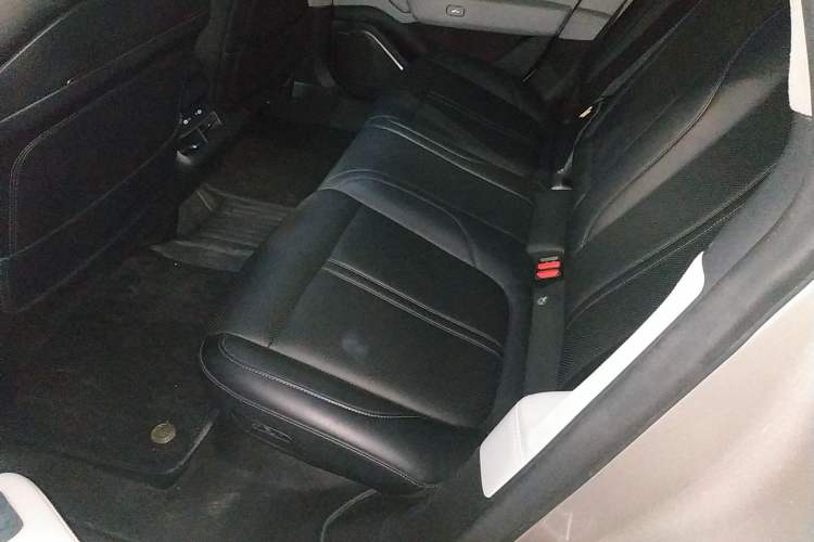 Used Zeekr 007 2024 Rear-Drive Intelligent Driving Version 75 kWh Left Rear Seat