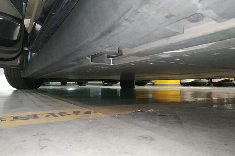 Used Zeekr 007 2024 Rear-Drive Intelligent Driving Version 75 kWh Left Side Sill