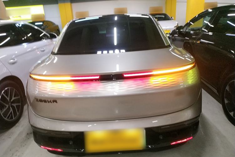 Used Zeekr 007 2024 Rear-Drive Intelligent Driving Version 75 kWh Rear