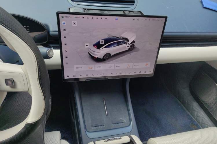 Used Zeekr 007 2024 Rear-Drive Intelligent Driving Version 75 kWh Audio And AC Panel