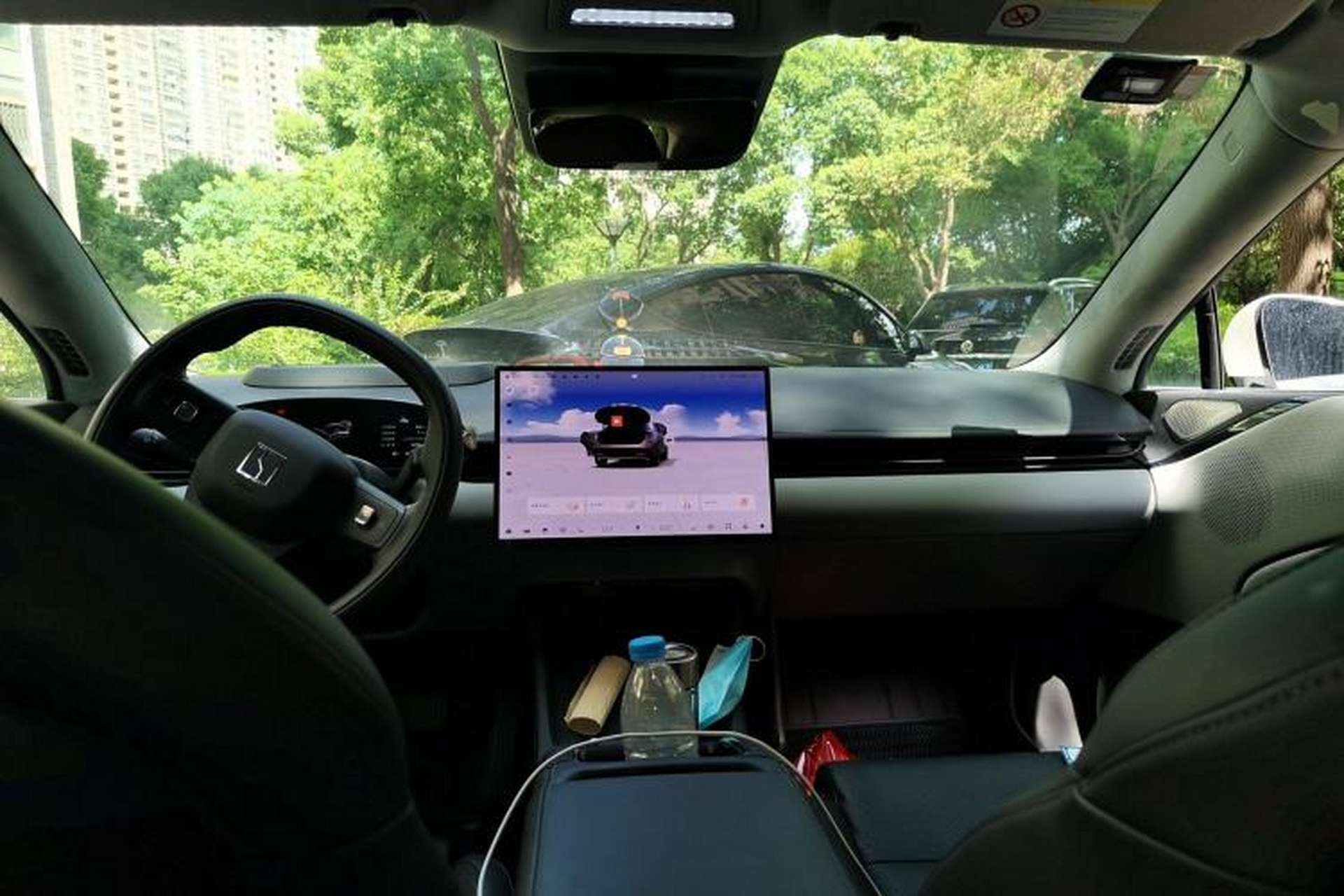 Used Zeekr 007 2024 Rear-Drive Enhanced Version 100 kWh Center Console