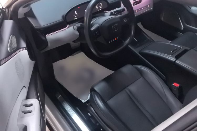 Used Zeekr 007 2024 Rear-Drive Enhanced Version 100 kWh Driver Seat