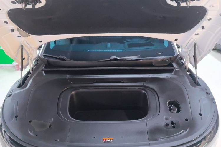Used Zeekr 007 2024 Rear-Drive Enhanced Version 100 kWh Engine Bay