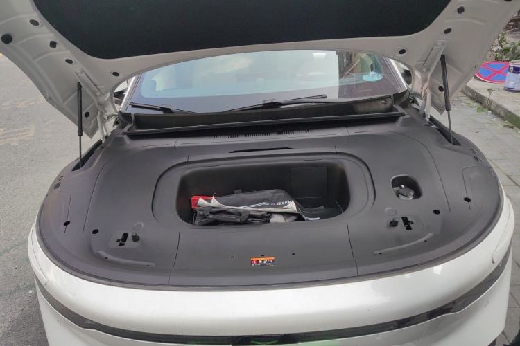 Used Zeekr 007 2024 Rear-Drive Intelligent Driving Version 75 kWh Engine Bay