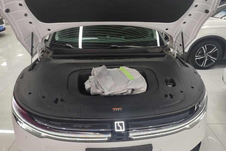 Used Zeekr 007 2024 Rear-Drive Enhanced Version 100 kWh Engine Bay