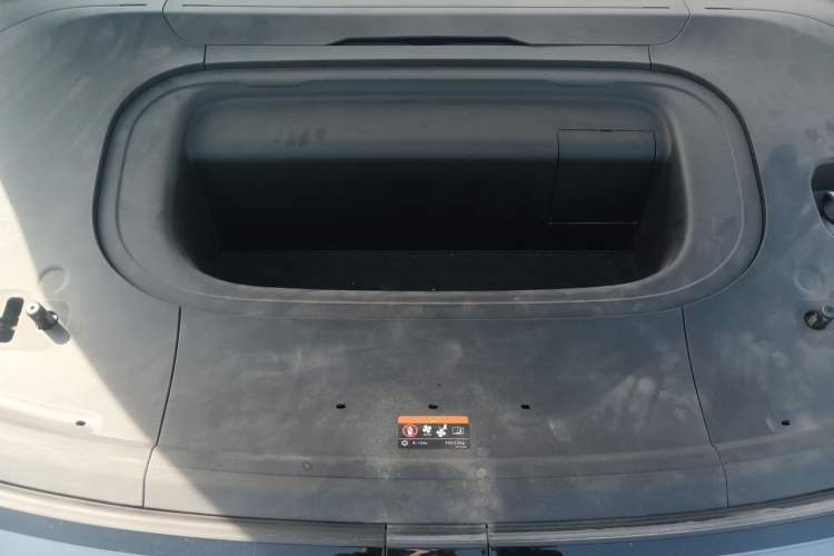 Used Zeekr 007 2024 Four-Wheel Drive Intelligent Driving Version 100 kWh Engine Bay