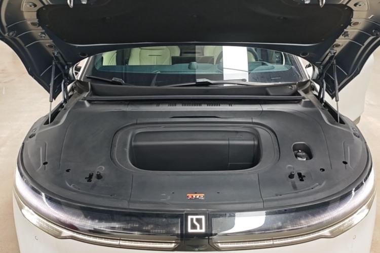 Used Zeekr 007 2024 Four-Wheel Drive Intelligent Driving Version 100 kWh Engine Bay
