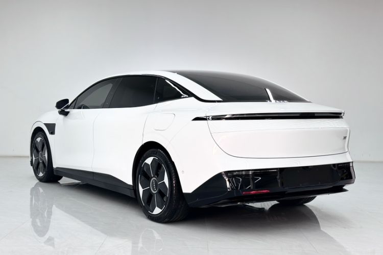 Used Zeekr 007 2024 Rear-Drive Intelligent Driving Version 100 kWh Exterior 3